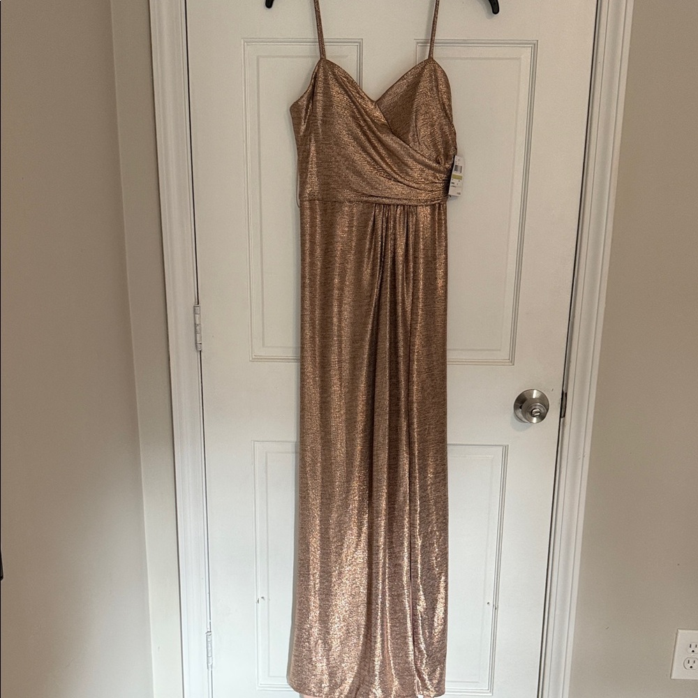 Morgan & Co. Elegant Blush Dress